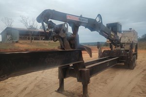 Barko 160D  Log Loader